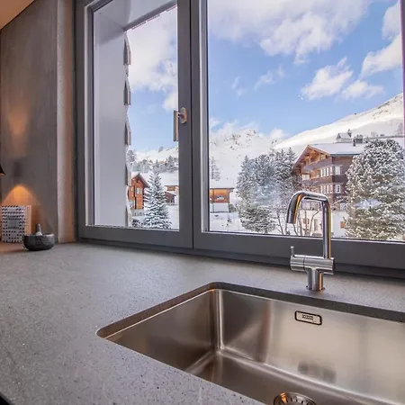 Alpin Panorama - Direkt An Der Bergbahn - By Arosa