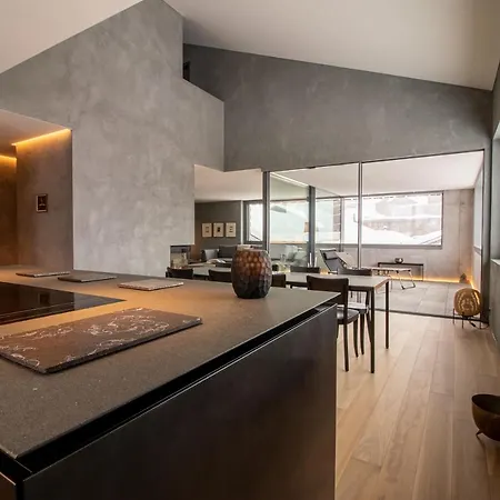 Alpin Panorama - Direkt An Der Bergbahn - By * أروسا